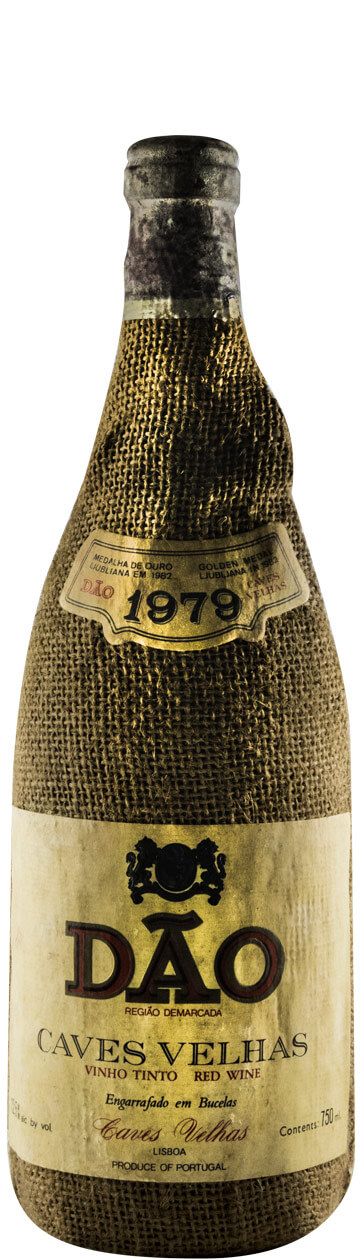 1979 Caves Velhas Juta red