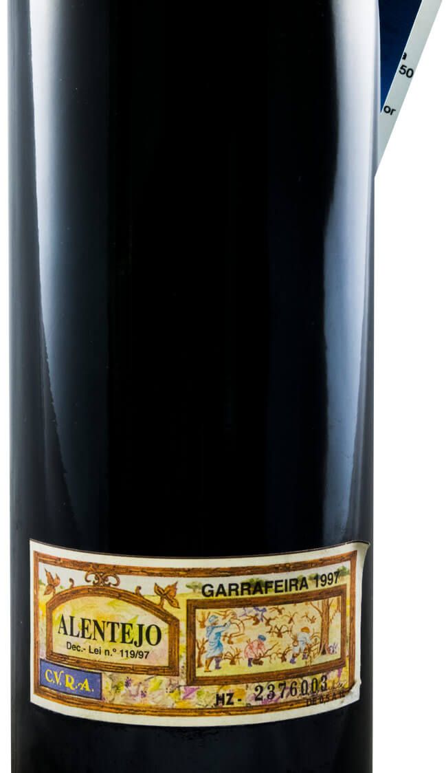 1997 Reguengos Garrafeira Sócios red