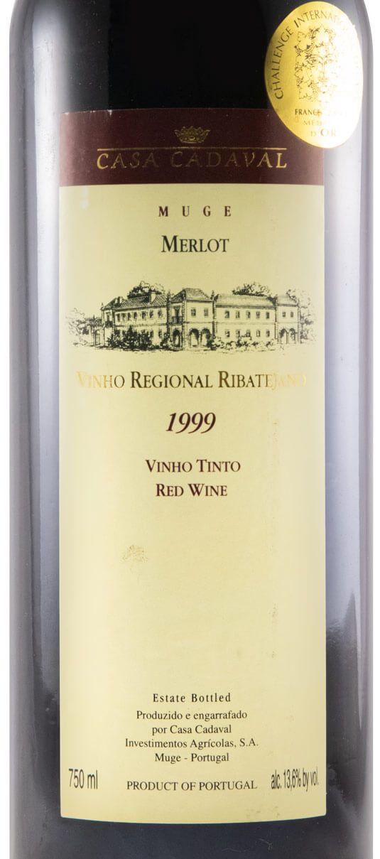 1999 Casa Cadaval Merlot red