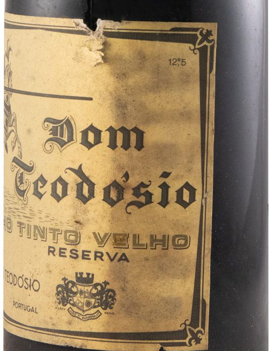 1965 Caves Dom Teodósio Velho Reserva tinto