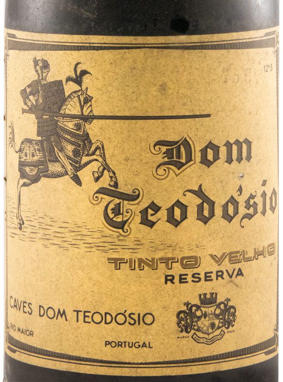 1959 Caves Dom Teodósio Velho Reserva red