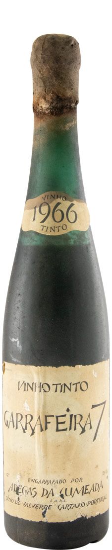 1966 Cumeada Garrafeira 7 tinto (garrafa alta)