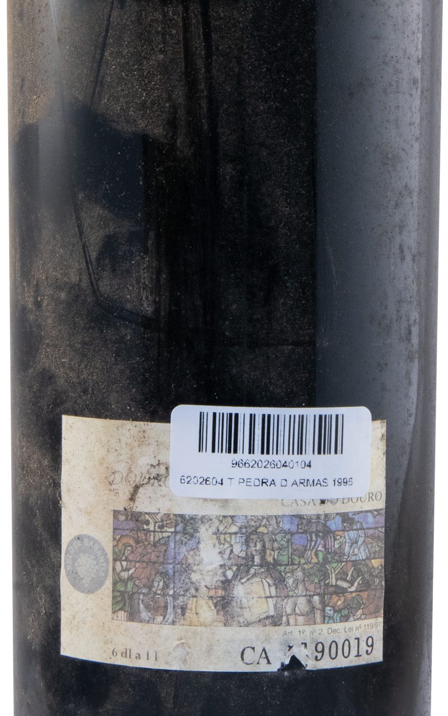 1996 Pedra D'Armas Edição João Ribeiro red