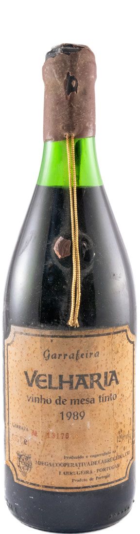 1989 Velharia Garrafeira red