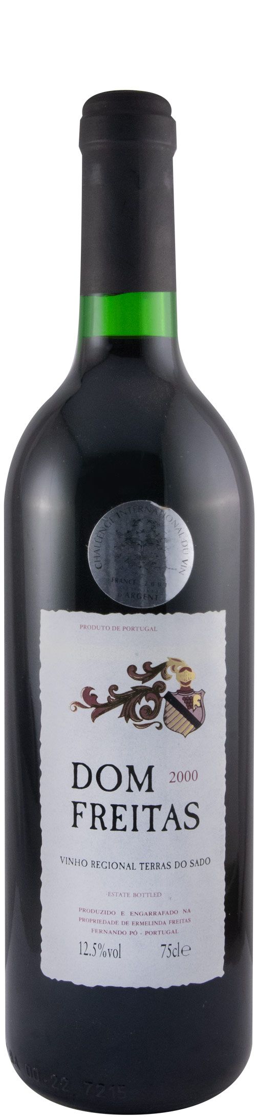2000 Dom Freitas red