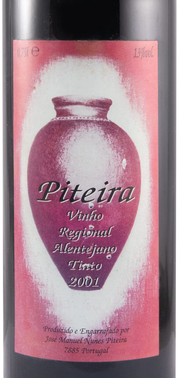 2001 Piteira red