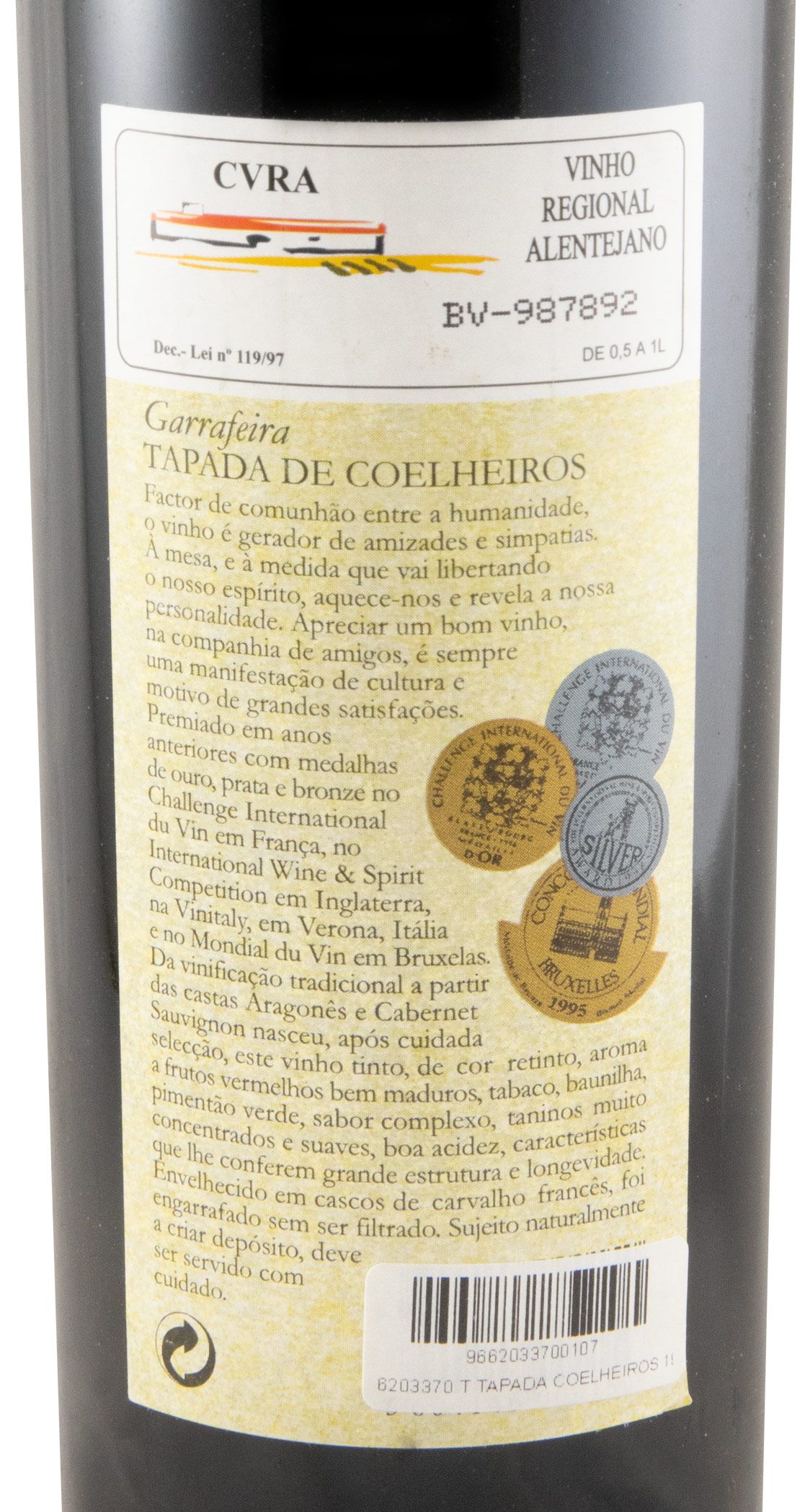 1999 Tapada de Coelheiros Garrafeira red