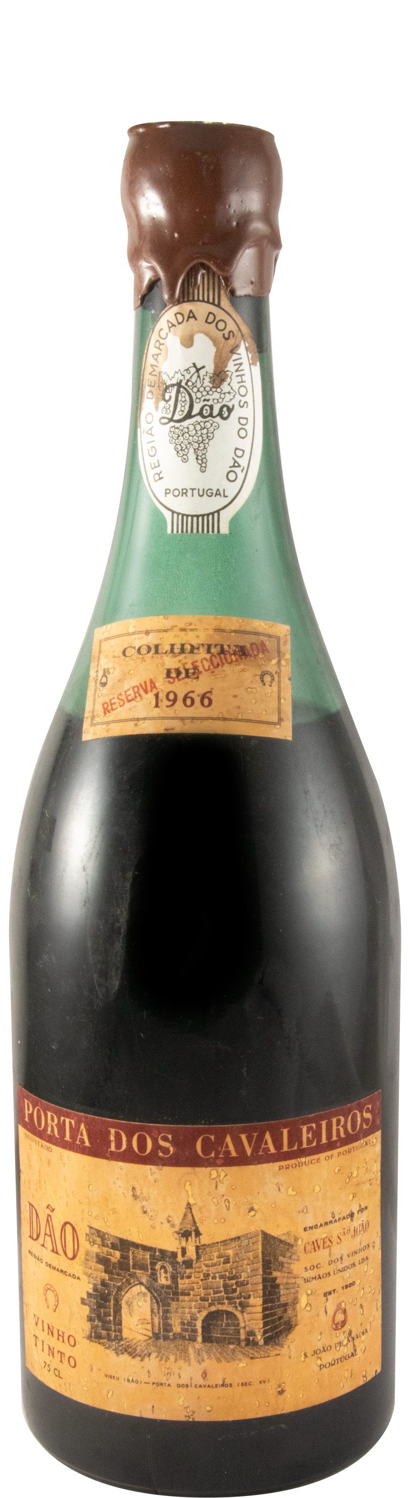 1966 Porta dos Cavaleiros Reserva Seleccionada tinto (nível baixo)