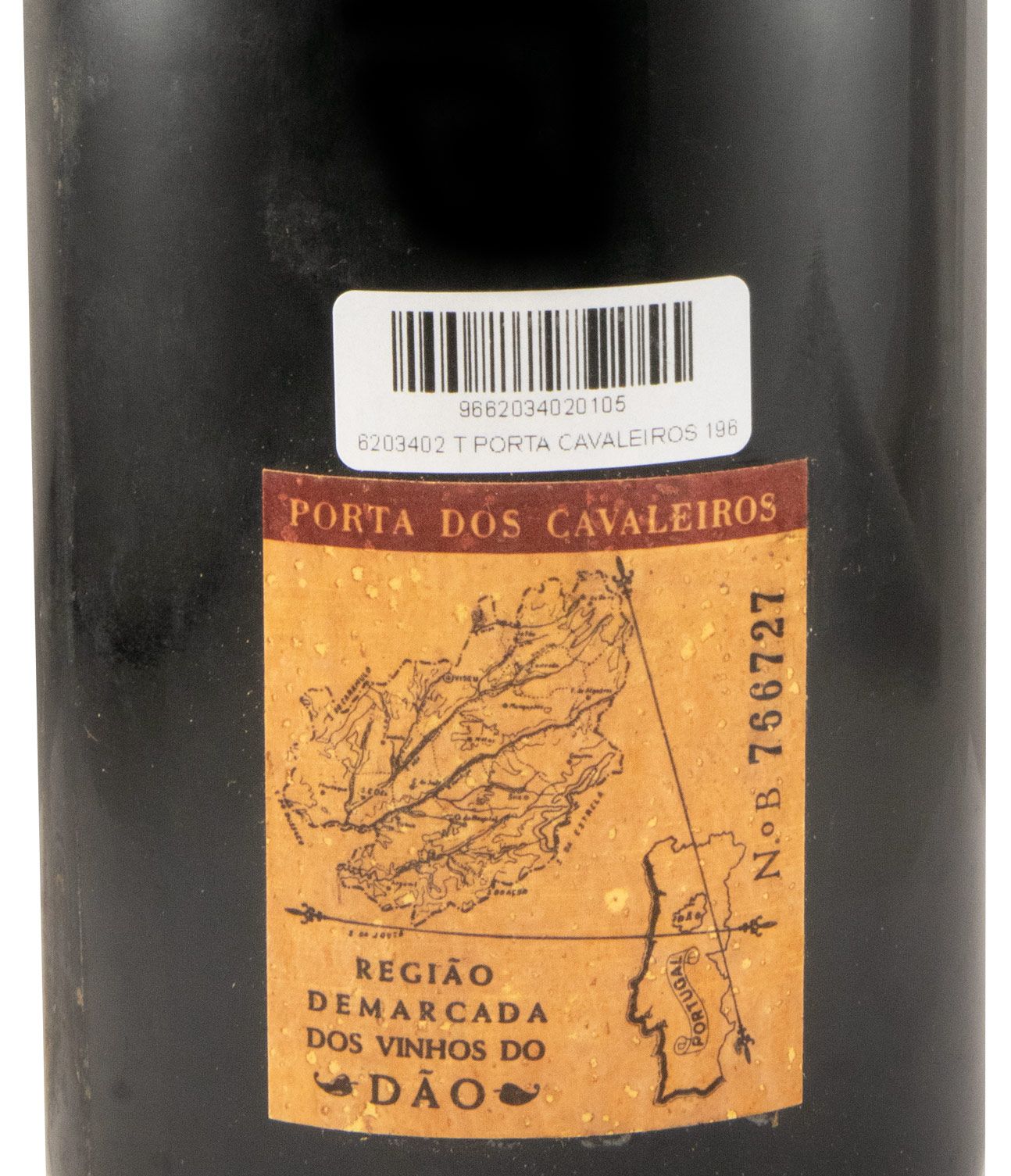 1966 Porta dos Cavaleiros Reserva Seleccionada tinto (nível baixo)