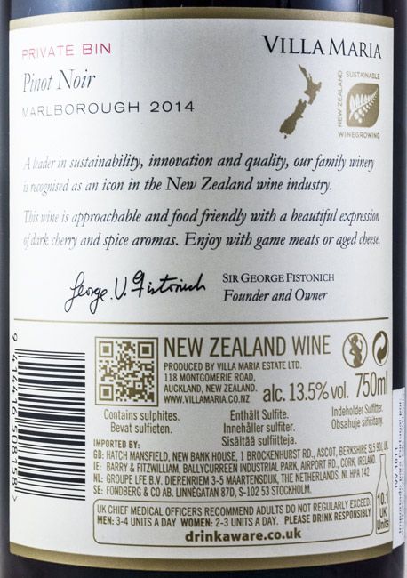 2014 Villa Maria Pinot Noir Private Bin tinto