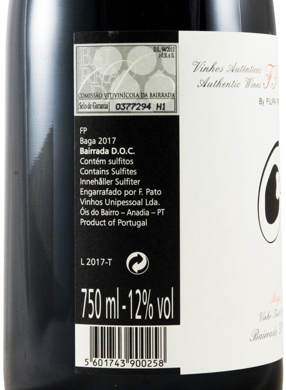 2017 Filipa Pato red