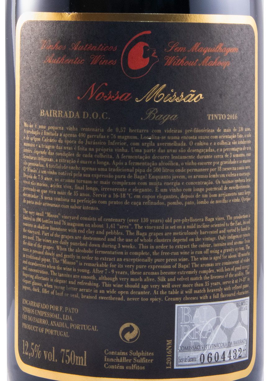 2016 Filipa Pato Missão red