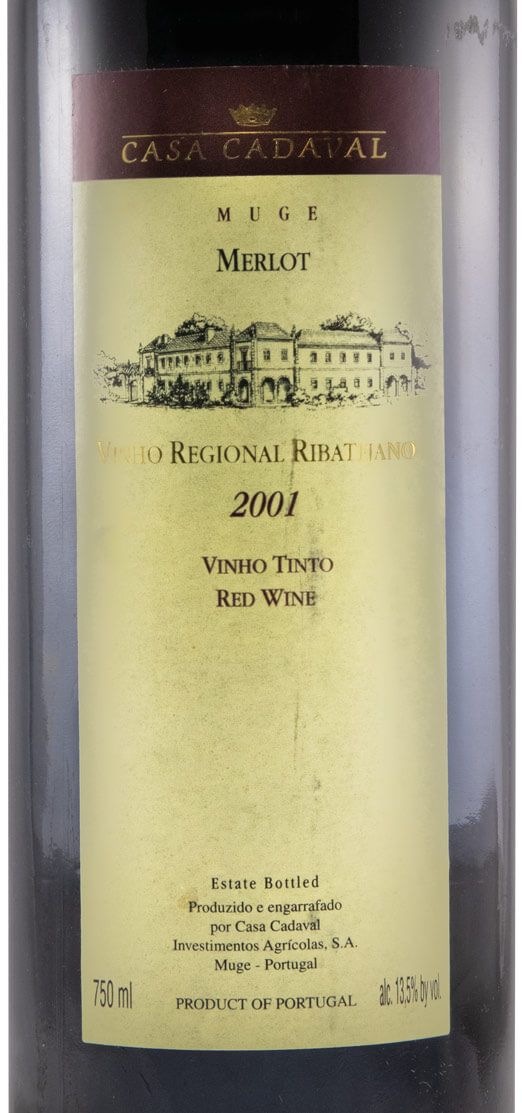 2001 Casa Cadaval Merlot red