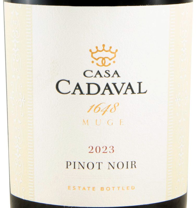 2023 Casa Cadaval Pinot Noir tinto