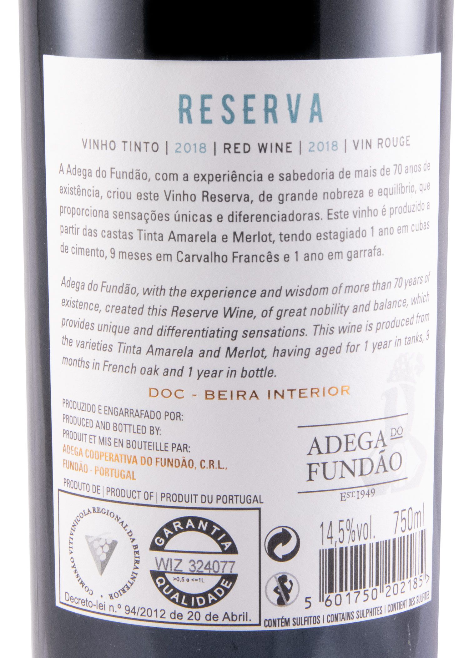 2018 Adega do Fundão Reserva red