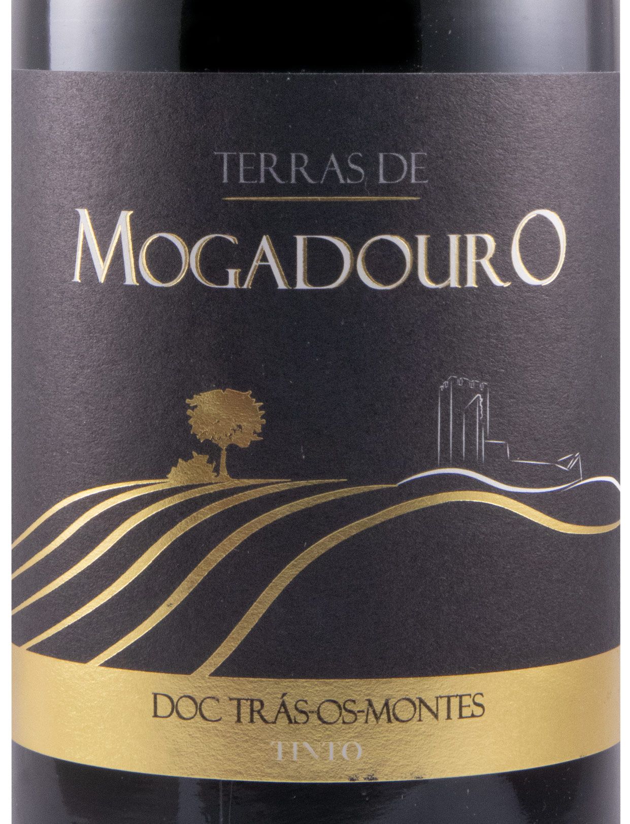 2020 Terras de Mogadouro red