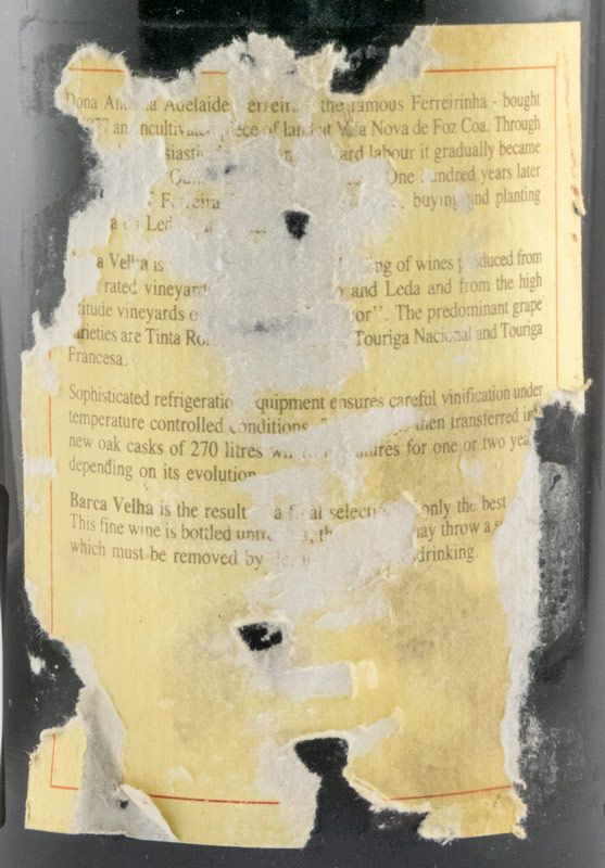 1985 Barca Velha tinto (rótulo danificado)