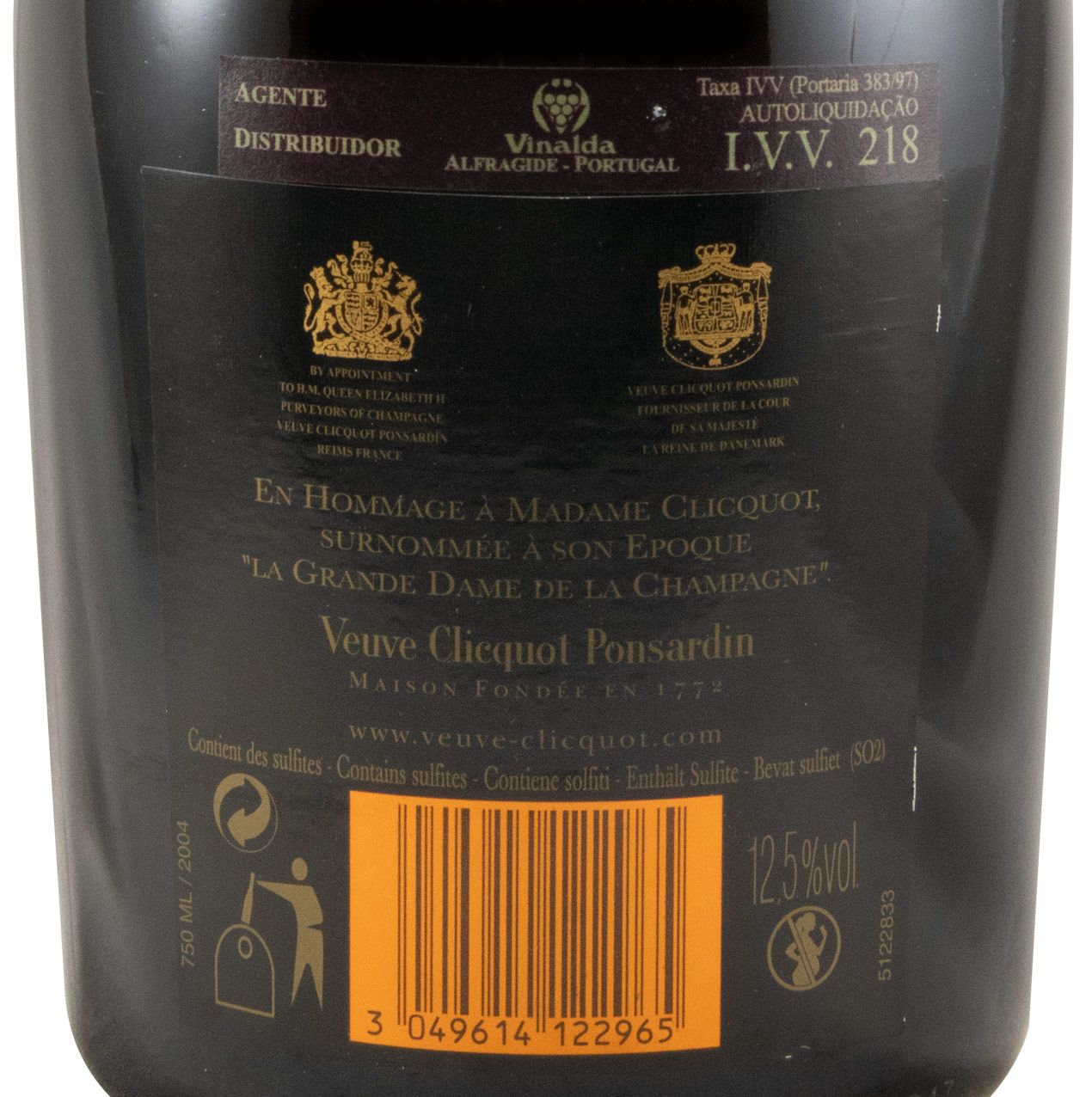 2004 Champagne Veuve Clicquot La Grand Dame Bruto