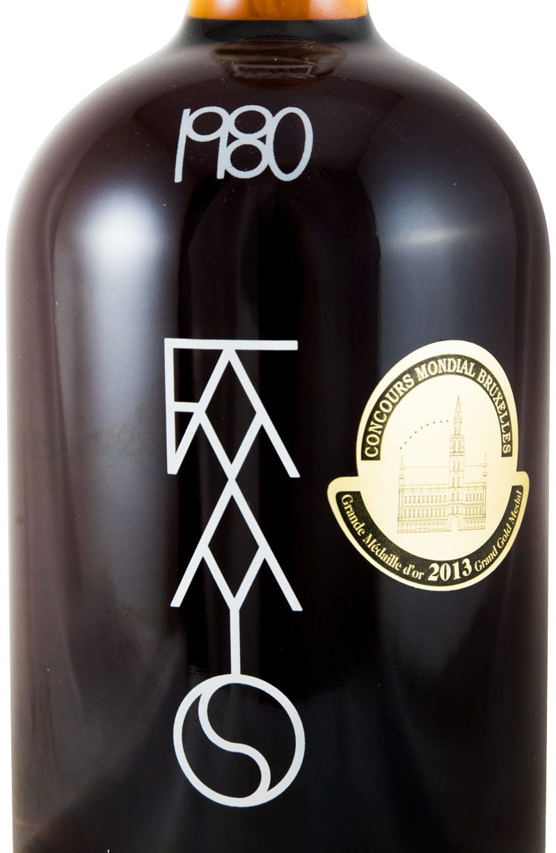 1980 Moscatel do Douro Favaios by Siza Vieira 50cl