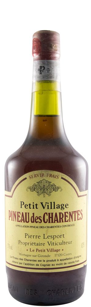 Le Petit Village Pineau des Charentes Pierre Lesport