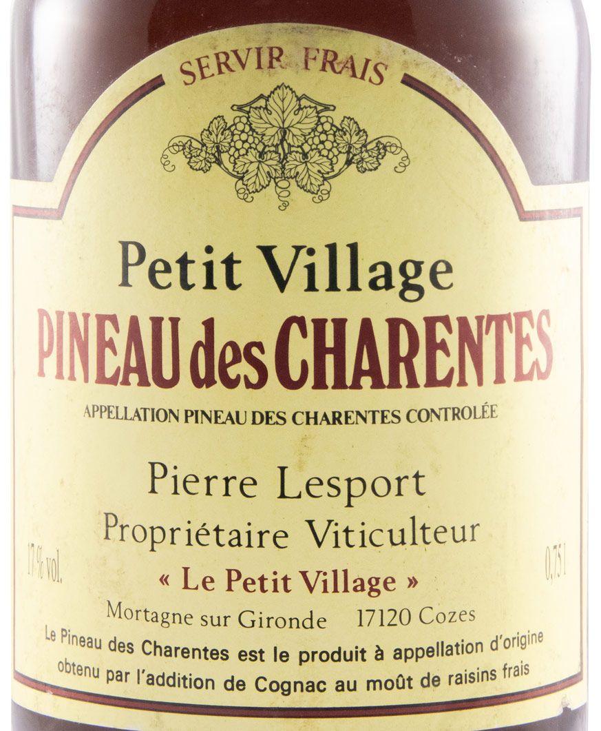 Le Petit Village Pineau des Charentes Pierre Lesport