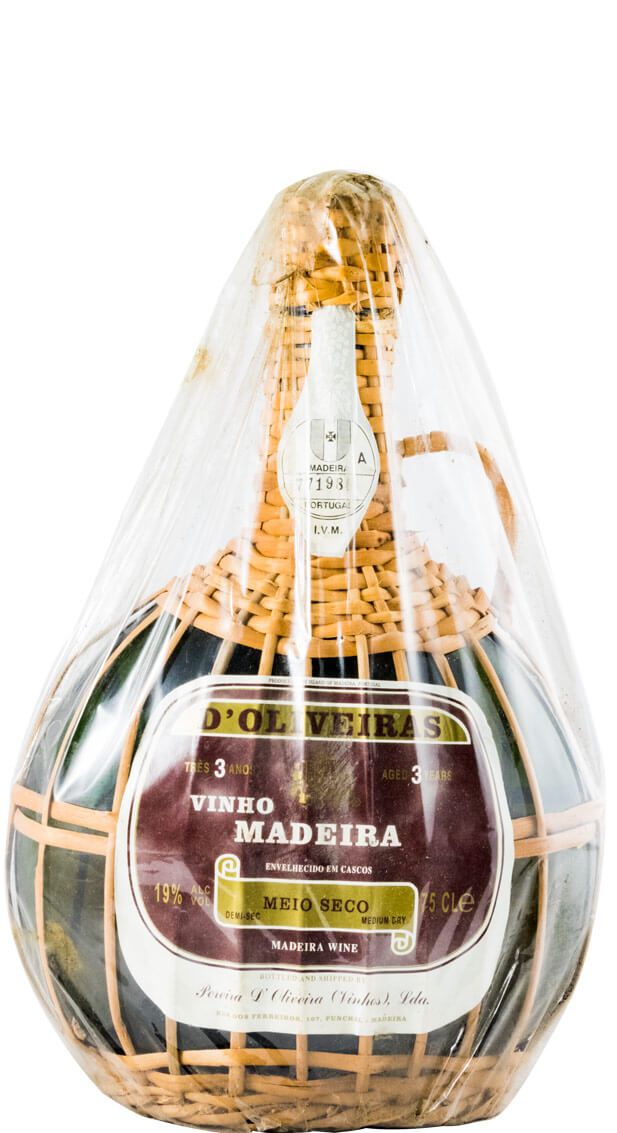 Madeira D'Oliveiras Meio Seco 3 years (flask)