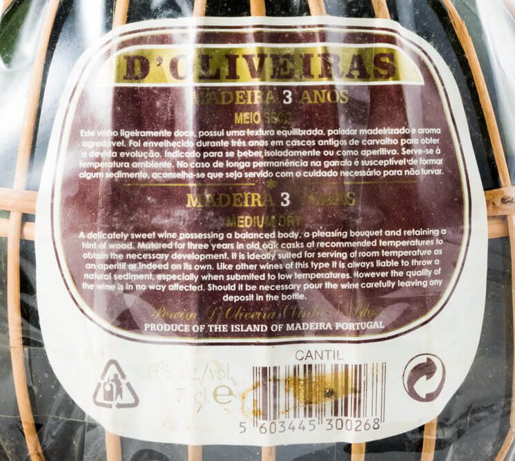 Madeira D'Oliveiras Meio Seco 3 years (flask)