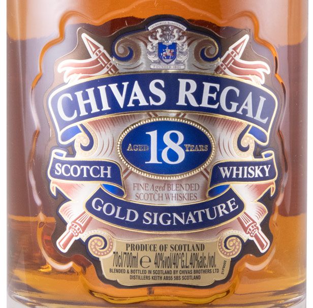 Chivas Regal Gold Signature 18 anos