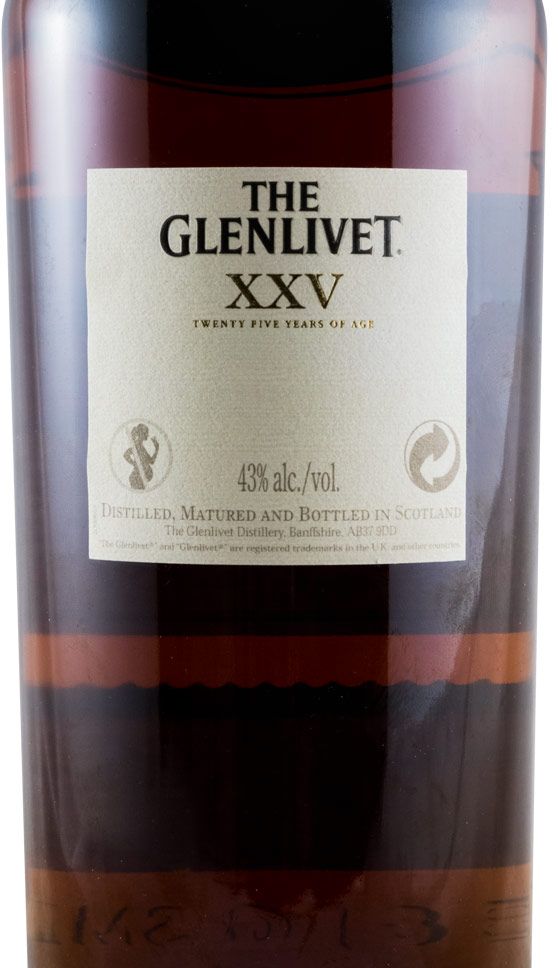 ザ・グレンリベット25年 THE GLENLIVET XXV シングルモルト Amazon.co.jp: ザ・グレンリベット 25年 700ml 43度 [正規品