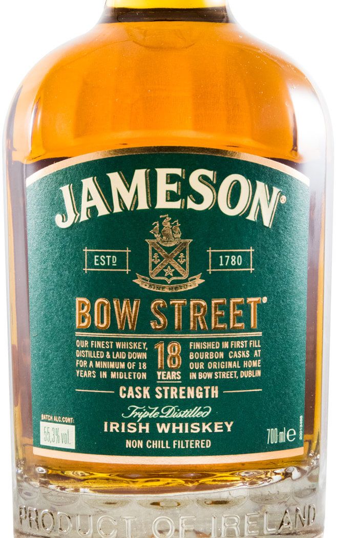ジェムソン JAMESON ボウ・ストリート 18年 カスクストレングス Amazon.co.jp: ジェムソン ボウ・ストリート 18年 アイリッシュ