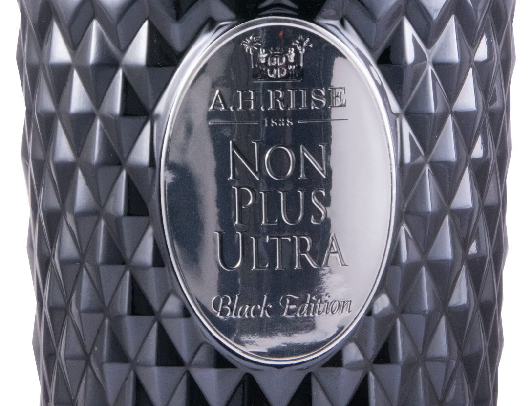 Rum AH Riise Non Plus Ultra Black Edition