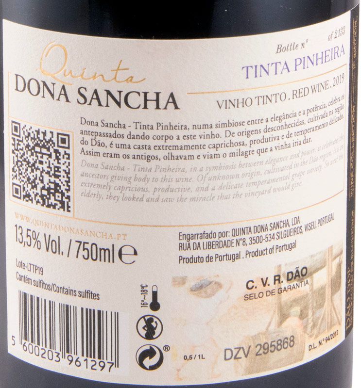 2019 Quinta Dona Sancha Tinta Pinheira red