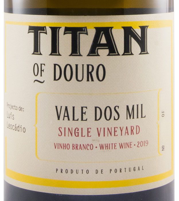 2019 Titan of Douro Vale dos Mil white