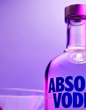 Vodka Absolut 1,75L - Produzida exclusivamente a partir de ingredientes naturais